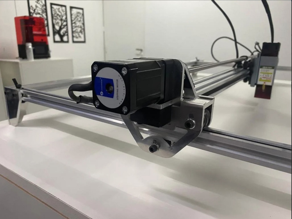 Cnc Laser Ember Guepardo 85x85cm 10w Opticos